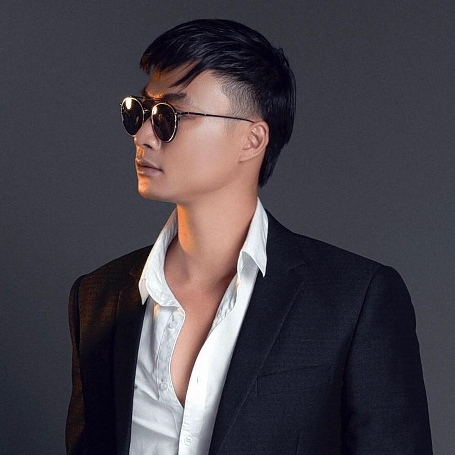 Ảnh đời thường của Duy Hưng 'Làng trong phố' - diễn viên đi lên từ vai giang hồ bặm trợn ảnh 9