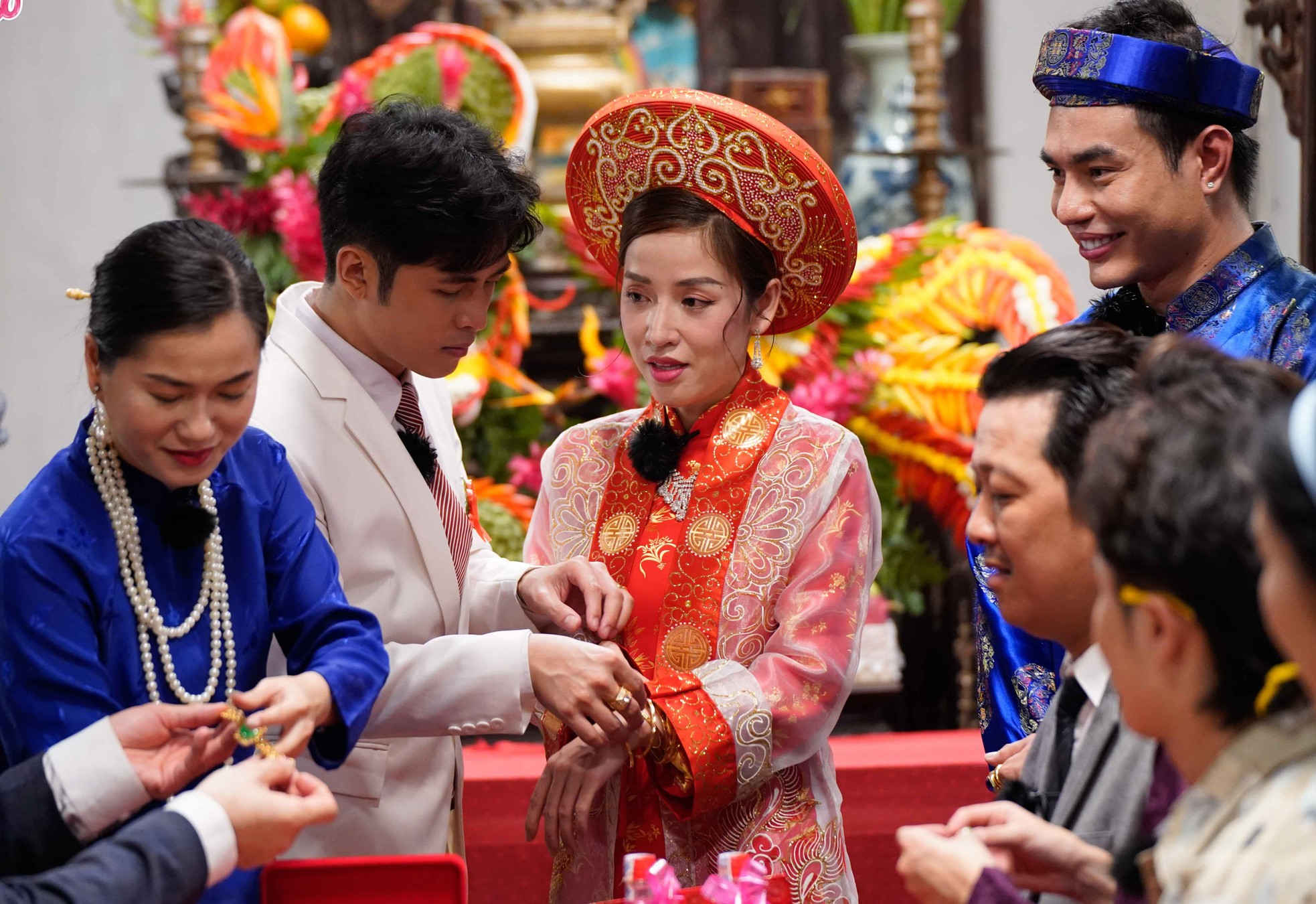Đám cưới miền Tây gây sốt sau màn kết hôn giả của Puka và Gin Tuấn Kiệt - Ảnh 2.