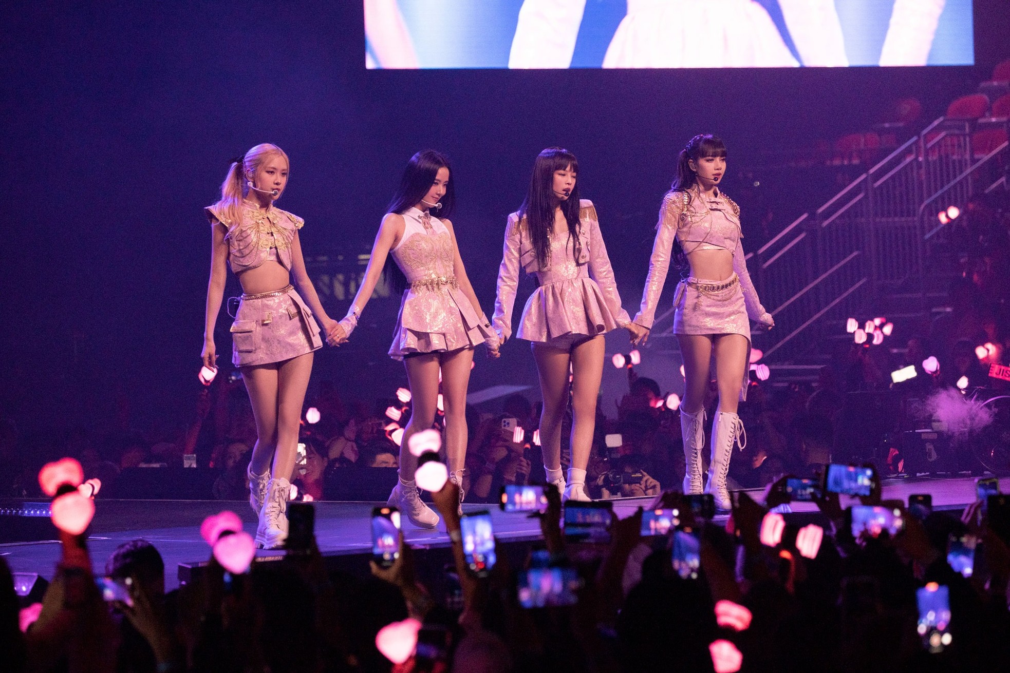 Liệu BlackPink có sống sót sau lời nguyền 7 năm? ảnh 2