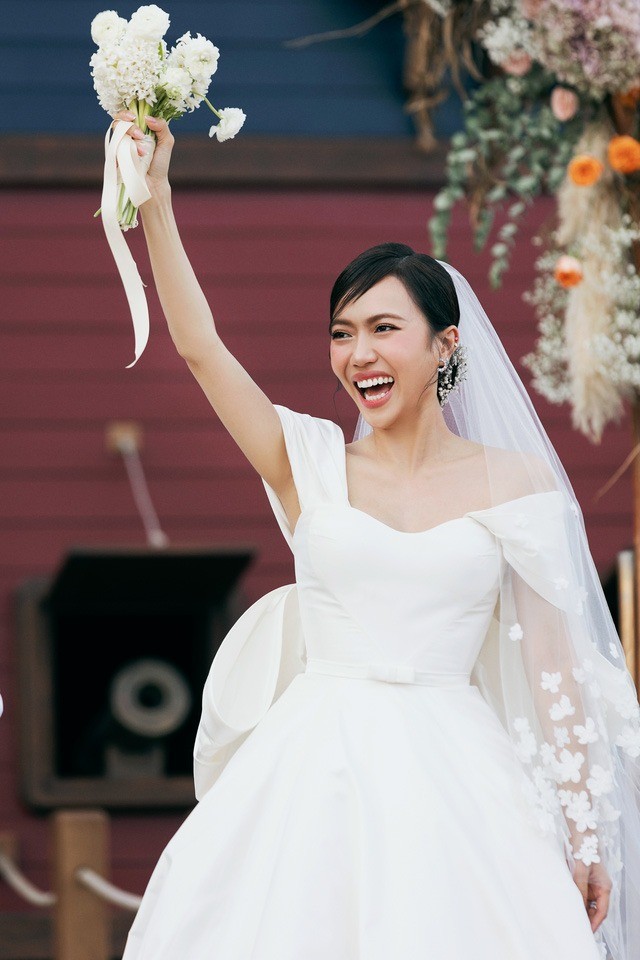 Ninh Dương Lan Ngọc đối đầu diva Mỹ Linh, có gì đáng xem? ảnh 8