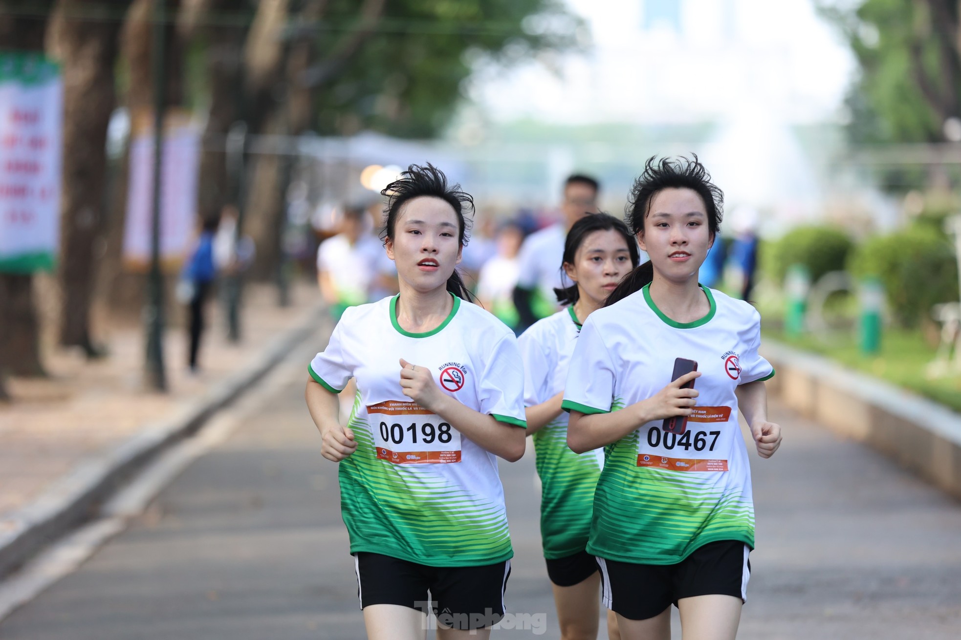 Giới trẻ hào hứng chạy marathon nói không với thuốc lá ảnh 5