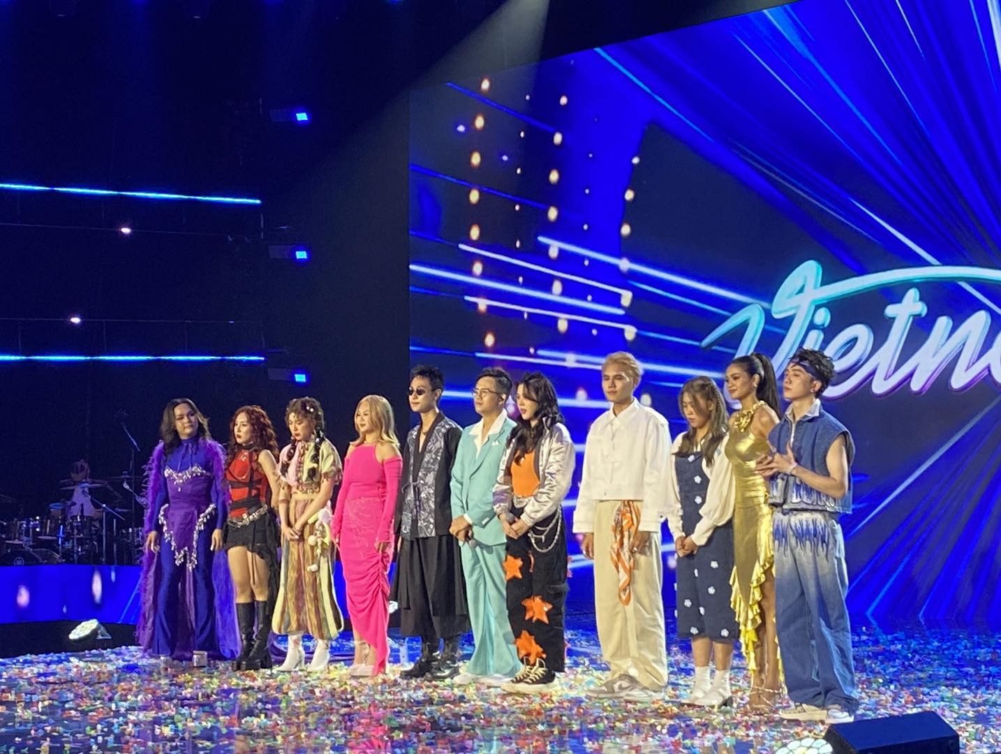 Vietnam Idol 2023 lên sóng trực tiếp: Thí sinh bị chê nhạt, hát không rõ lời ảnh 3