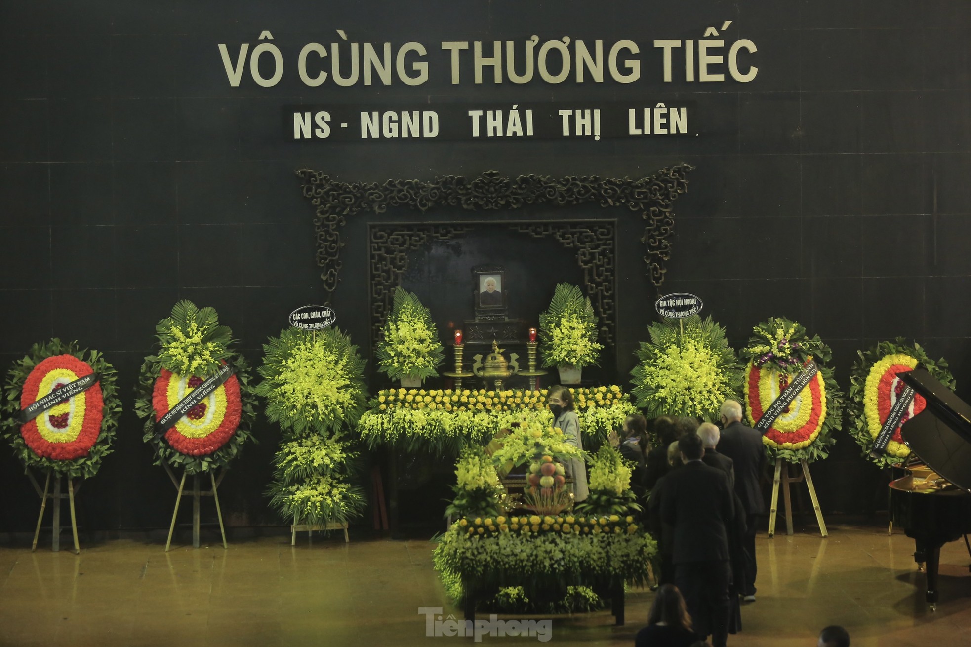 Giây phút xúc động ở lễ tang nhà giáo nhân dân Thái Thị Liên - Ảnh 14.
