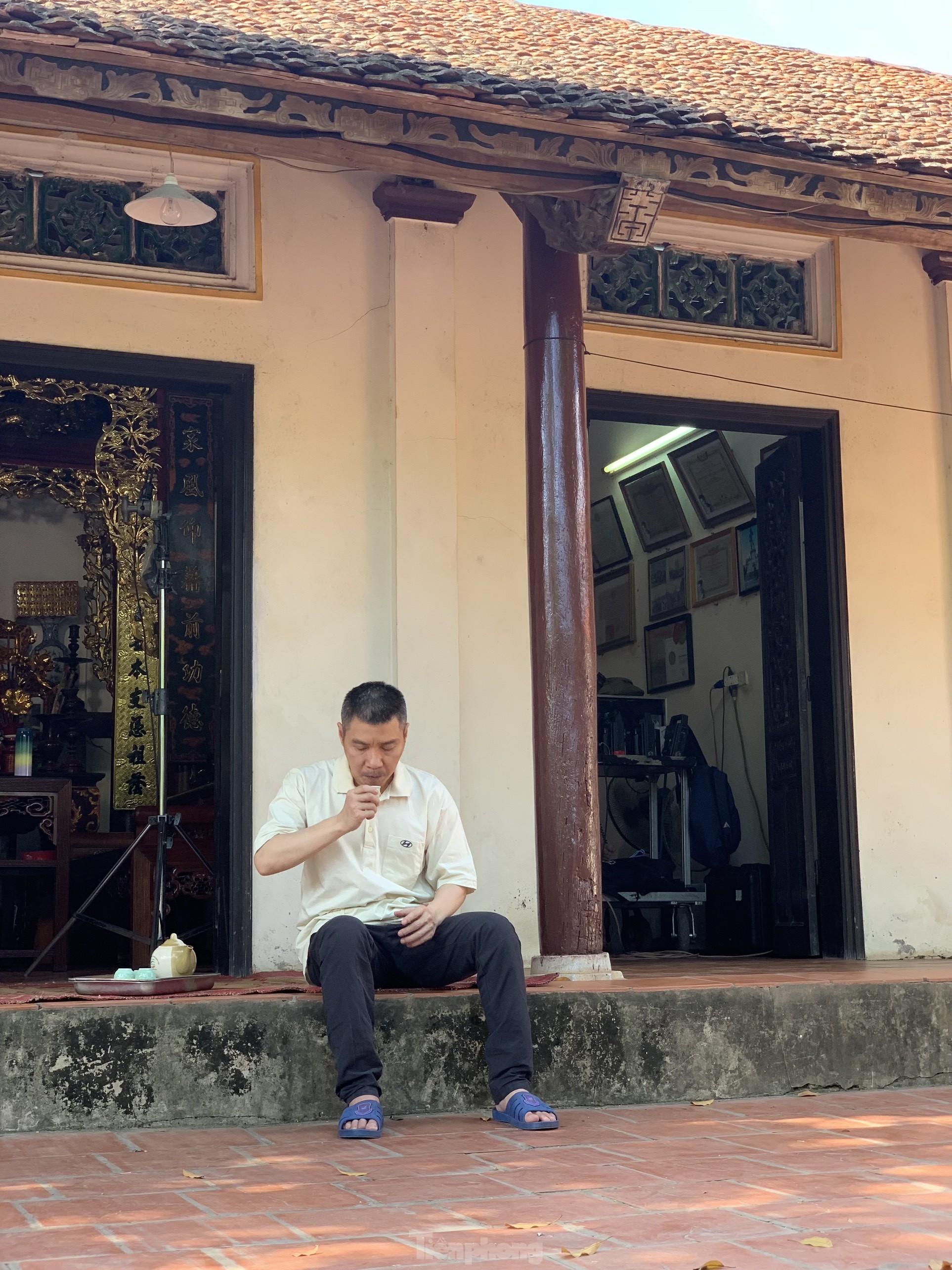 Hậu trường NSND Công Lý xuất hiện ở 'Gia đình mình vui bất thình lình' những tập cuối ảnh 7