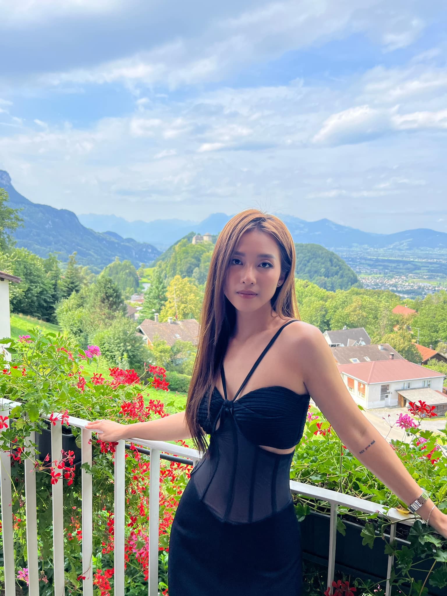 Đời tư của ba nữ chính 'Gia đình mình vui bất thình lình' ảnh 4