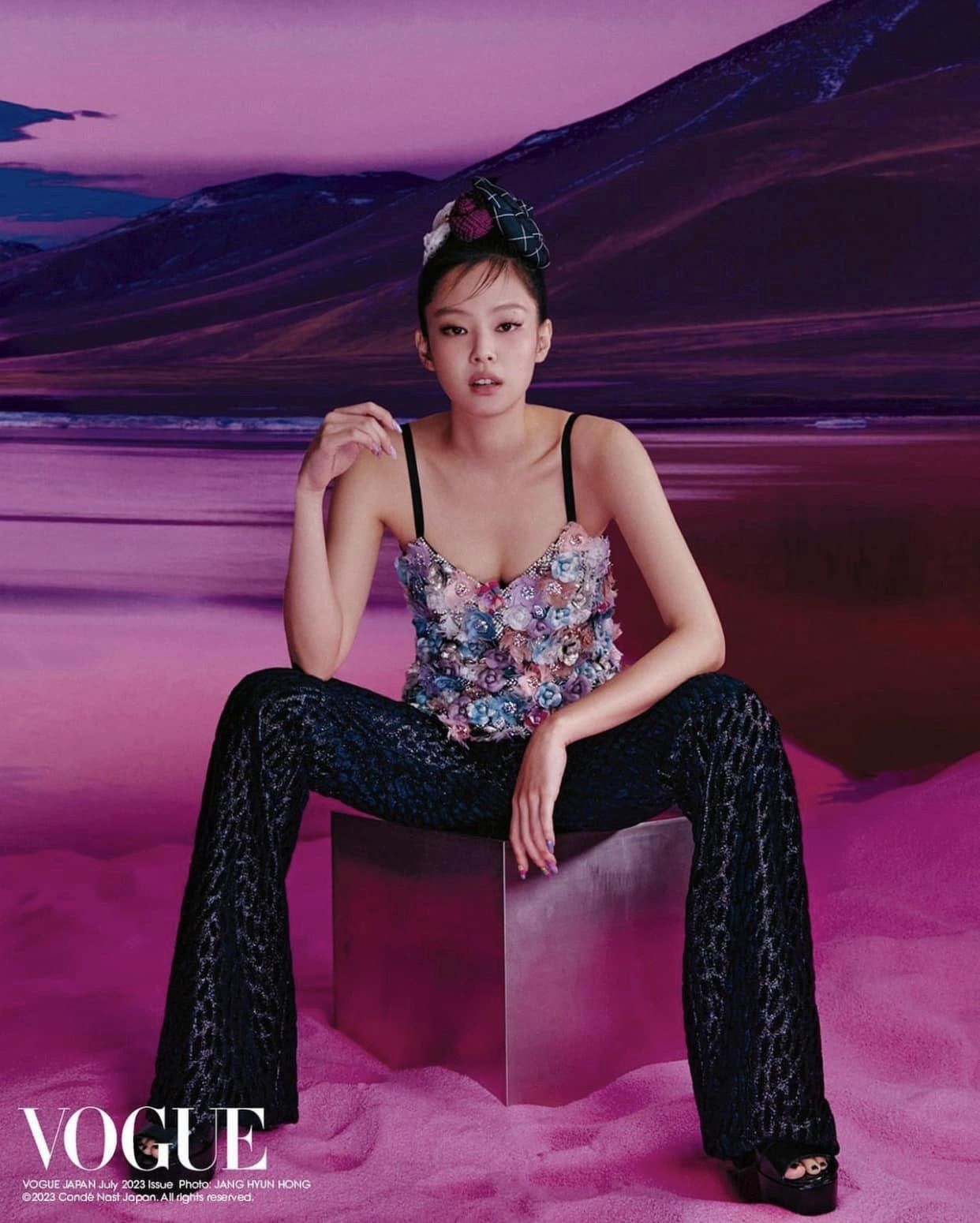 Jennie (BLACKPINK) on the cover of Vogue Japan: The ability to weigh things and "take pictures" has no point of criticizing photos 2