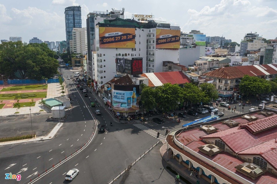 Cả trăm mặt bằng quanh chợ Bến Thành vắng khách thuê ảnh 11