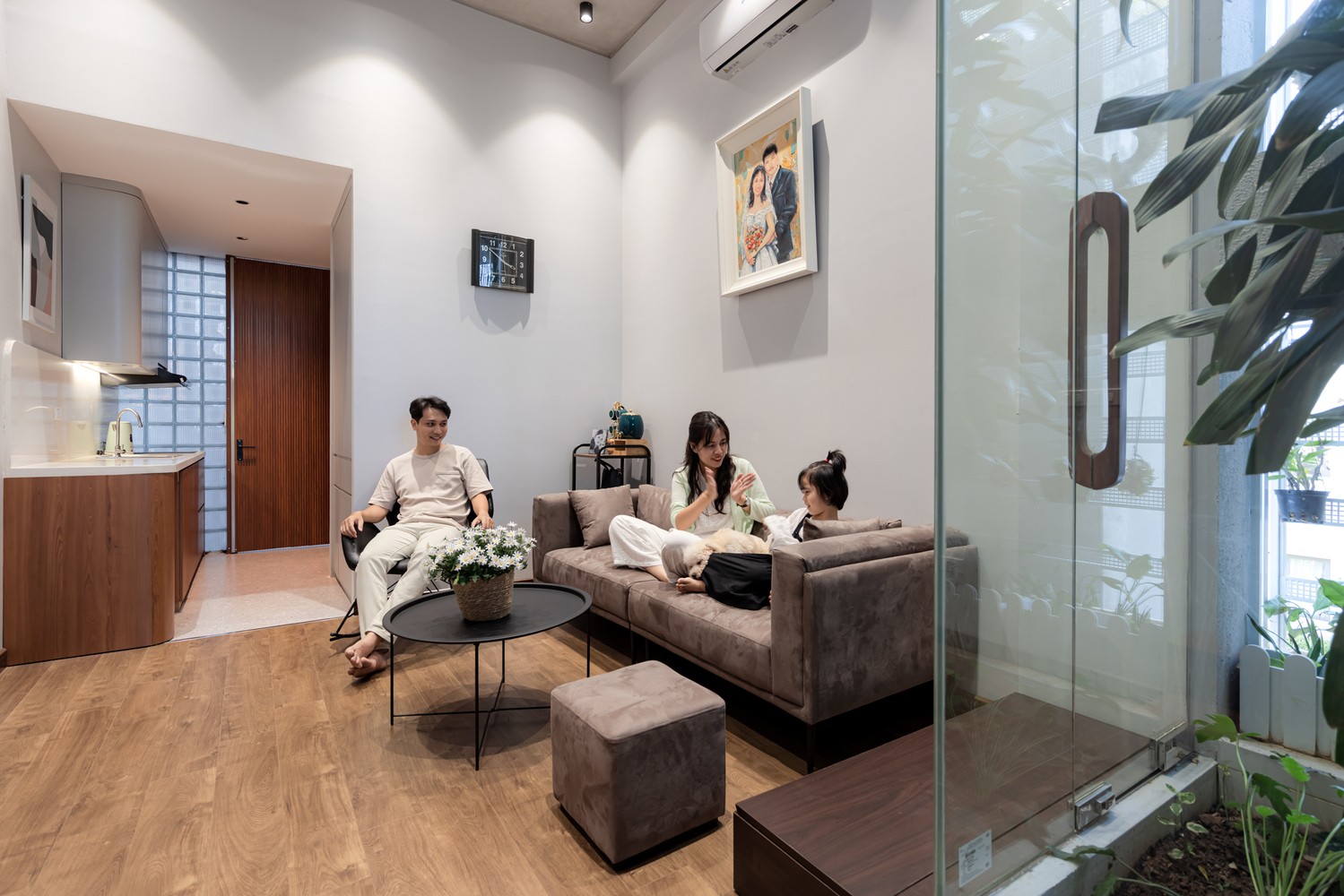 Ấn tượng với ngôi nhà dùng cây xanh chống nóng ảnh 11