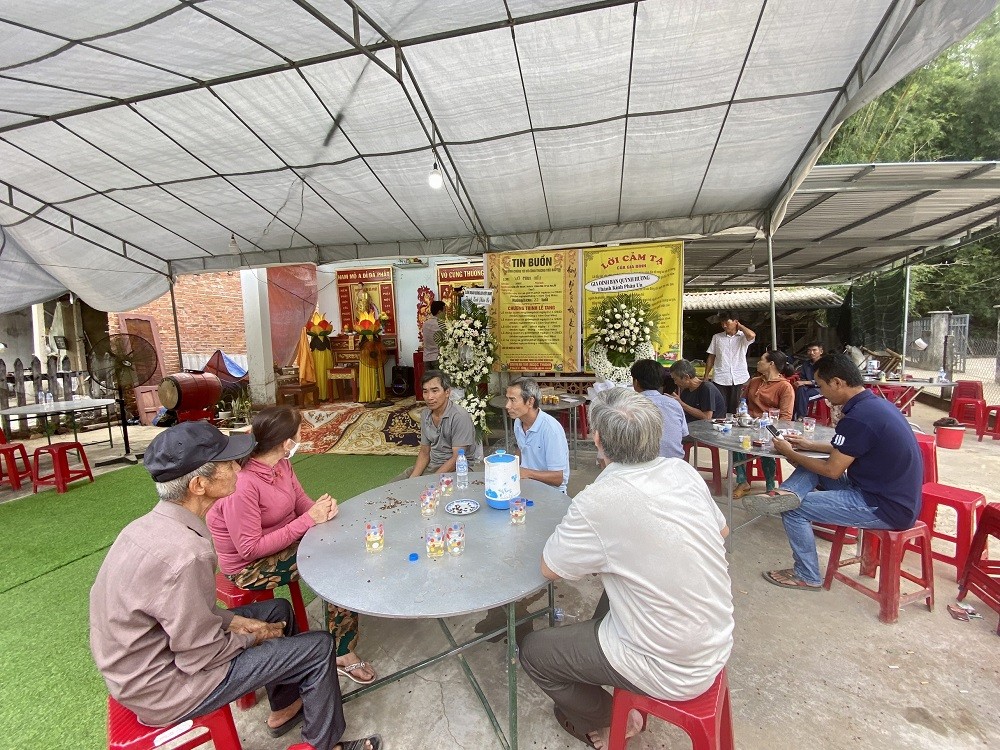 Cầu thủ Quảng Nam tử vong, bố mẹ khóc: 'Con gọi điện nói về thăm nhà, ngờ đâu' ảnh 2