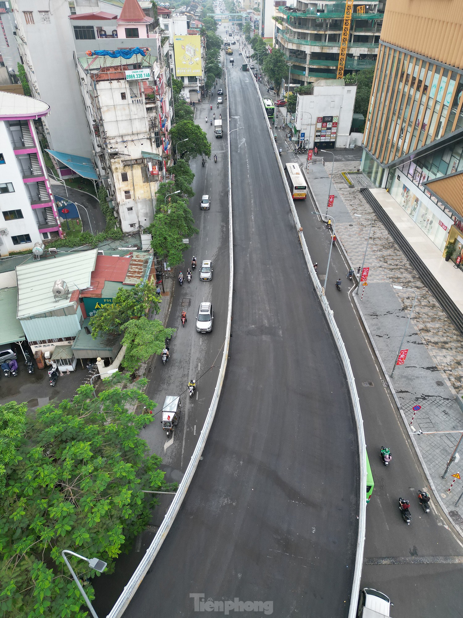Diện mạo cầu vượt chữ C Chùa Bộc trước ngày thông xe ảnh 5