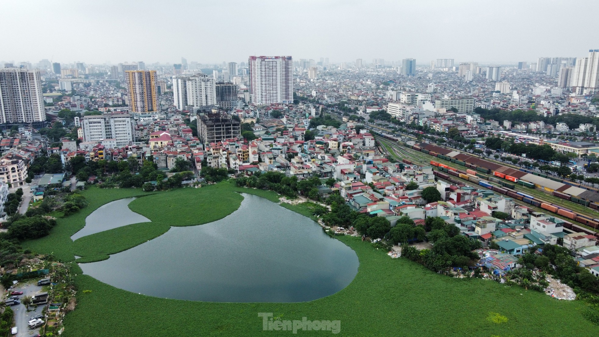 Cận cảnh khu đất dự án TTTM, bãi xe 'khủng' đang thành kho xưởng và nơi trông xe ảnh 13