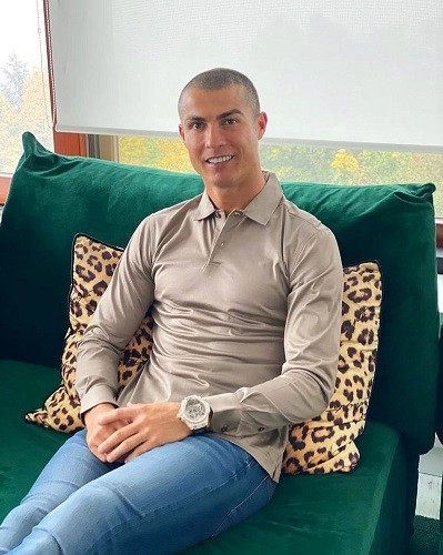 Cristiano Ronaldo's luxury diamond watch collection photo 7