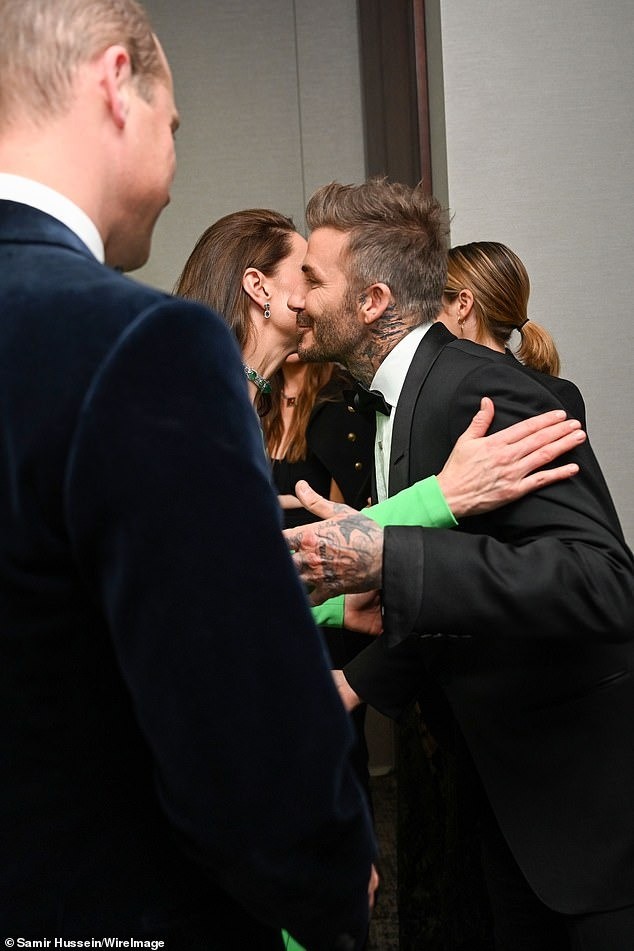Lý do Harry – Meghan trở mặt với nhà Beckham ảnh 6