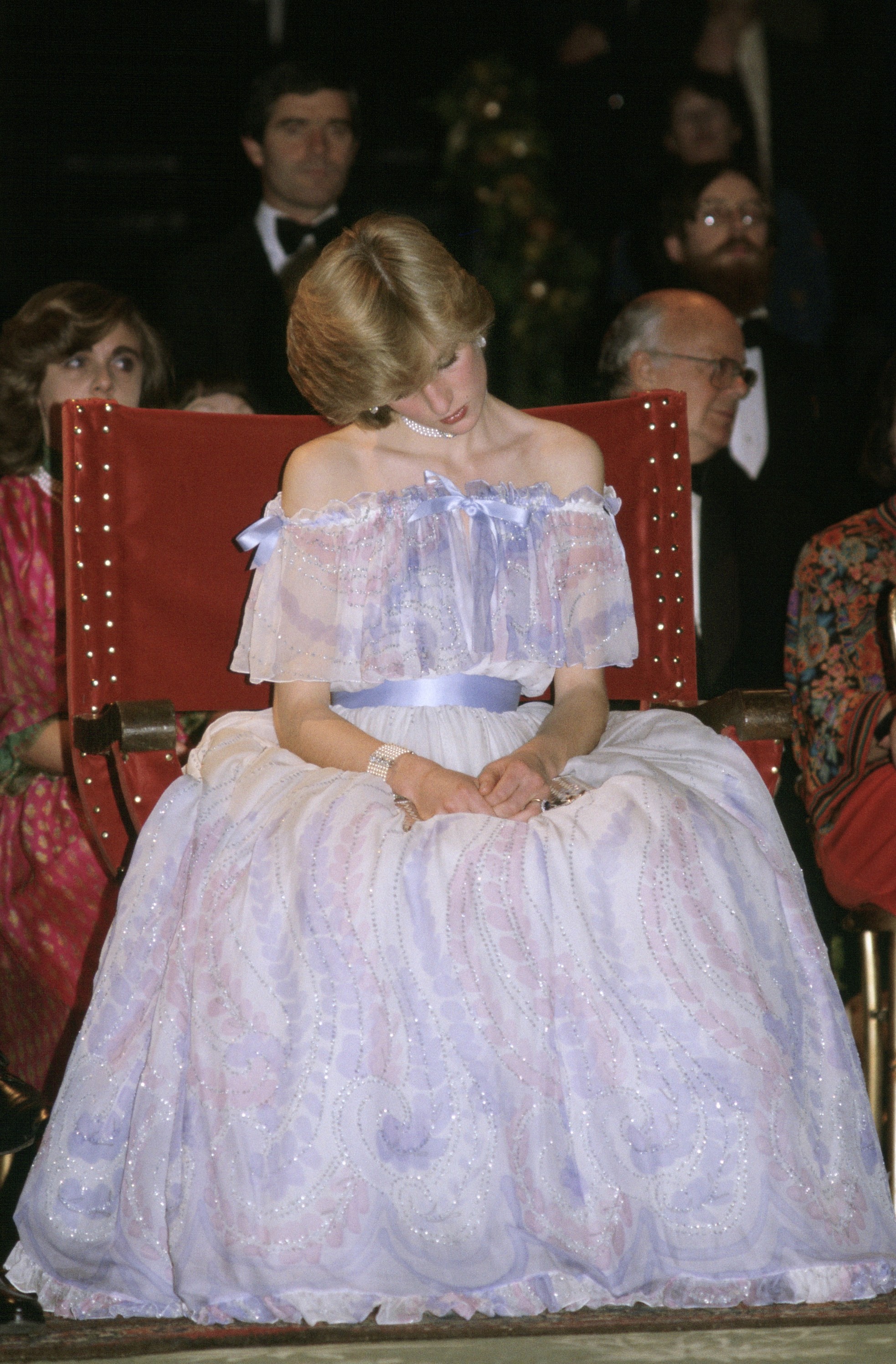 Qua đời 26 năm, hình ảnh Công nương Diana vẫn đầy sức hút ảnh 7