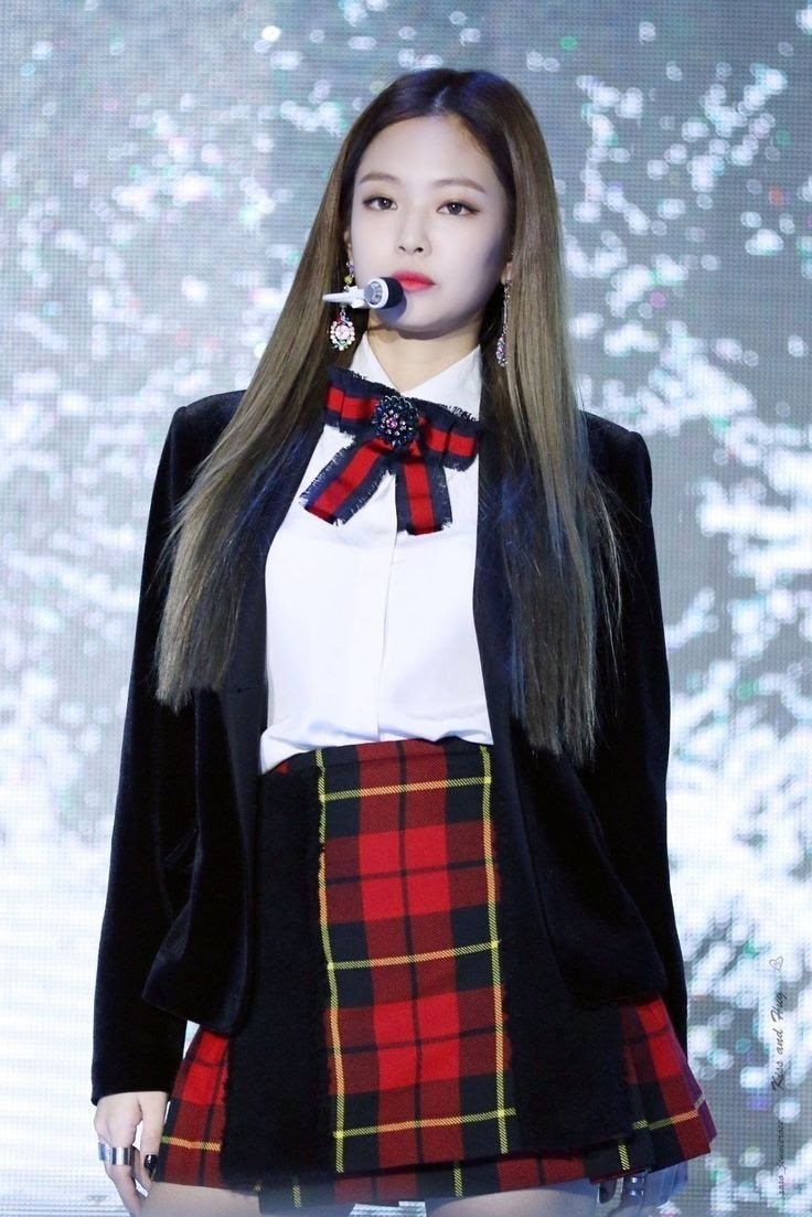Khoảnh khắc đẹp nhất mọi thời đại của Jennie (BlackPink) ảnh 1