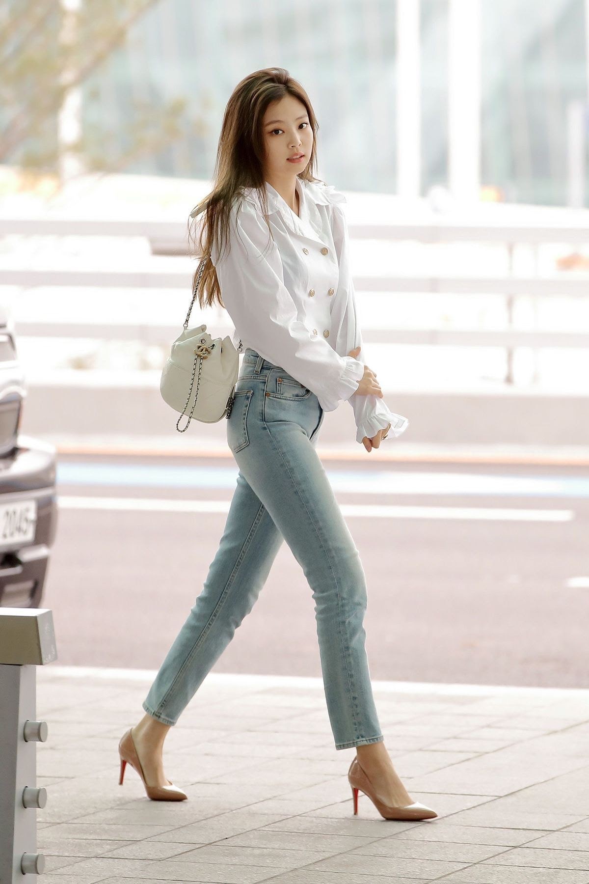 Khoảnh khắc đẹp nhất mọi thời đại của Jennie (BlackPink) ảnh 29