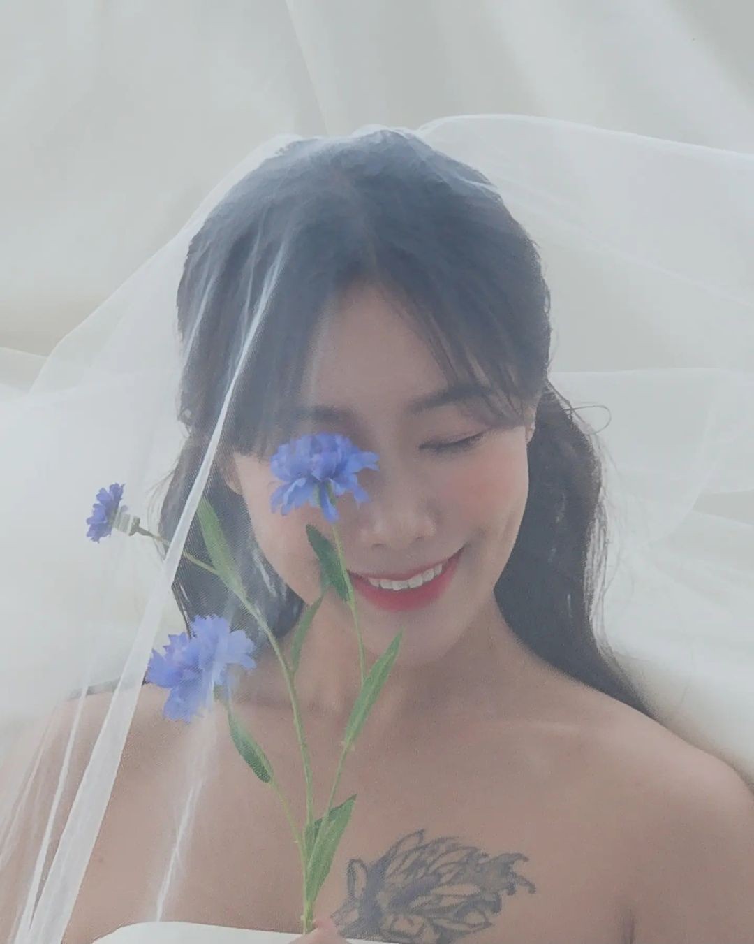 Nữ lính cứu hỏa nóng bỏng nhất Hàn Quốc ảnh 6