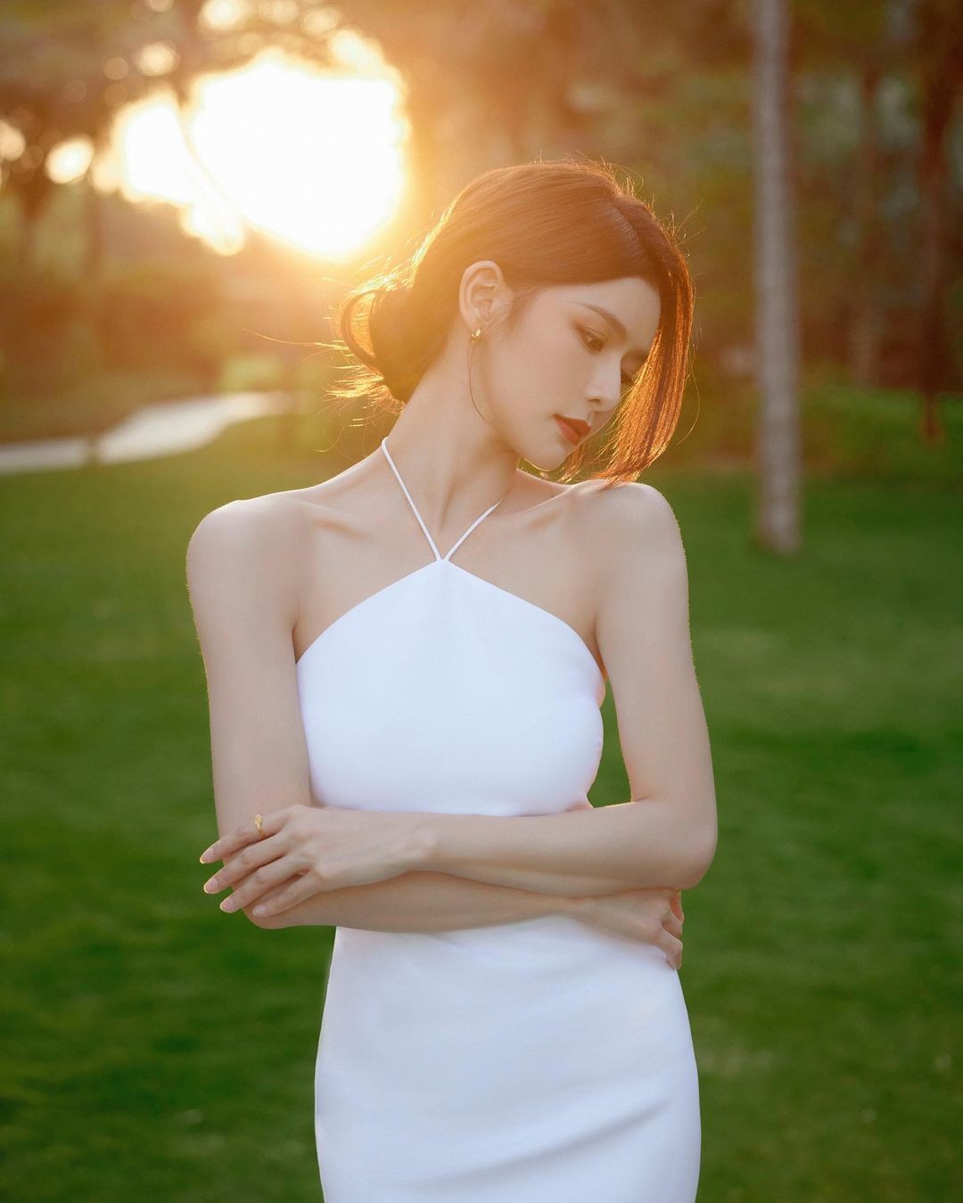 Điểm mặt nữ thần Malaysia nổi tiếng có gương mặt ngây thơ, thân hình sexy ảnh 6