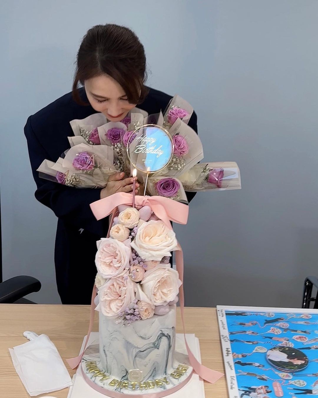 Lê Tư 52 tuổi nhưng được khen như 30 ảnh 3