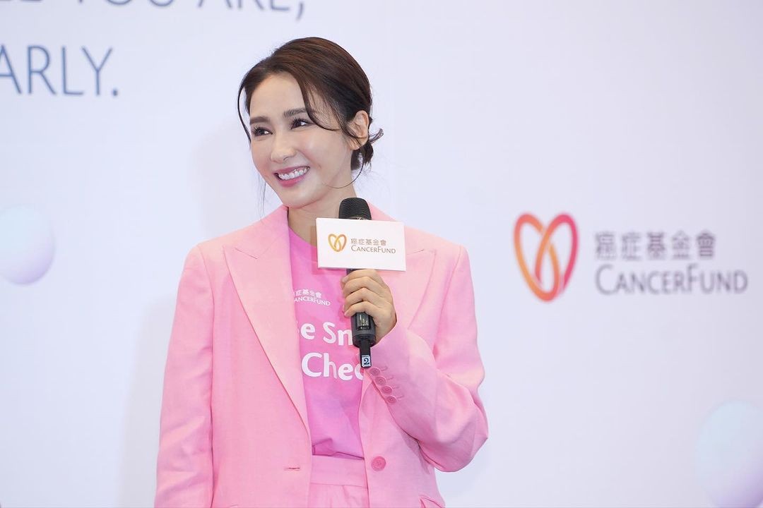 Lê Tư 52 tuổi nhưng được khen như 30 ảnh 4