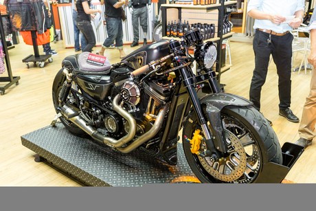 Harley-Davidson 48 Độ Cafe Racer Đầy Phong Cách