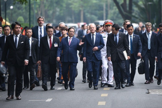 Thủ tướng Phạm Minh Chính chủ trì lễ đón Thủ tướng Đức Olaf Scholz ảnh 5