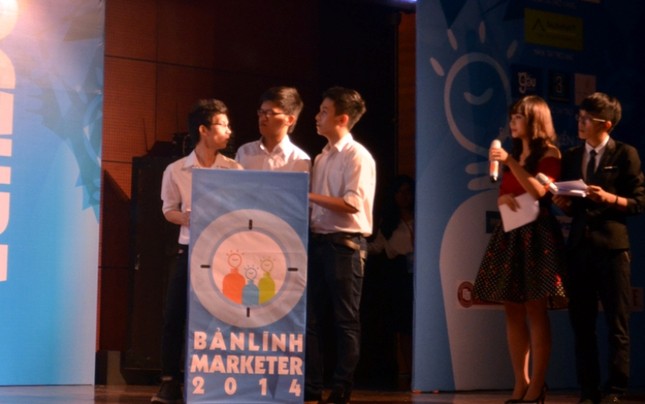 Sinh viên so tài 'Bản lĩnh Marketer' ảnh 7