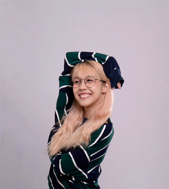 Hậu Hoàng – Youtuber truyền năng lượng tích cực qua các video “nhạc chế” ảnh 1