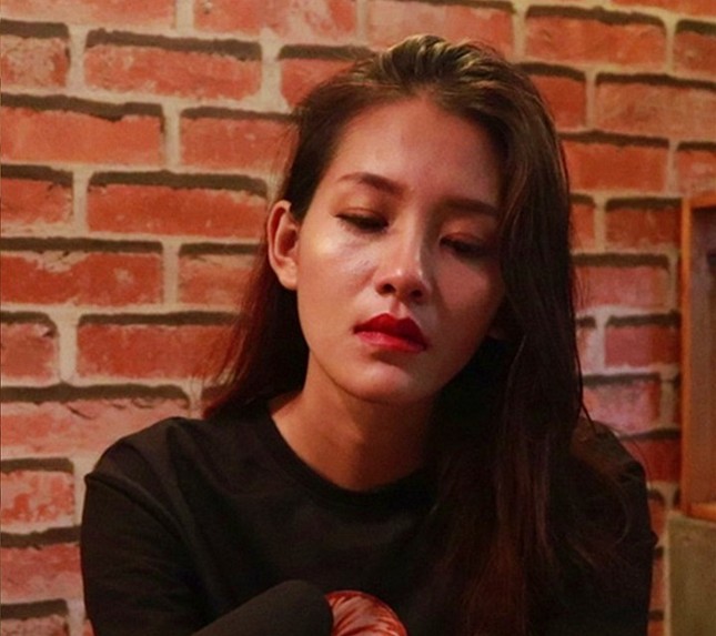 Tiết lộ cát-xê bất ngờ của người mẫu khỏa thân tố hoạ sĩ N.L hiếp dâm ảnh 1