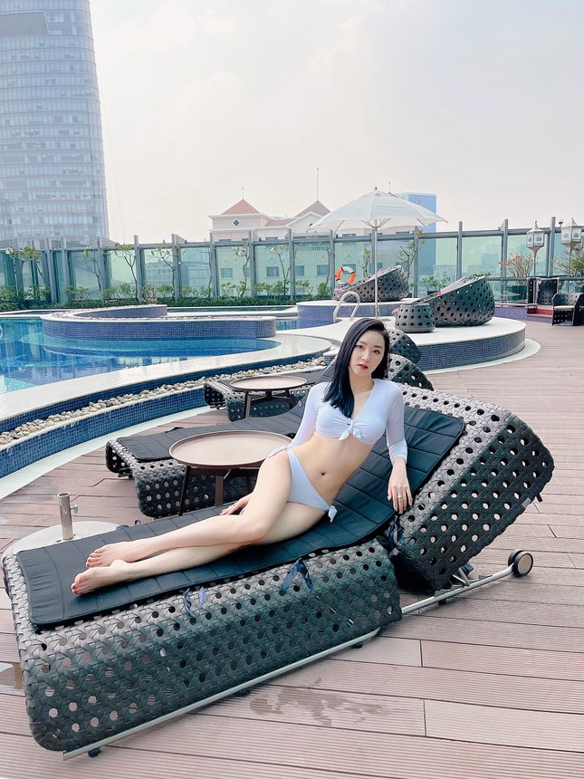 Dàn người đẹp Hoa hậu Việt Nam cực nóng bỏng với bikini ảnh 15
