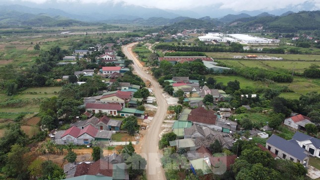 Dân bức xúc vì nhiều 'chuyện lạ' trong đền bù giải phóng mặt bằng dự án nghìn tỷ ở Hà Tĩnh ảnh 3
