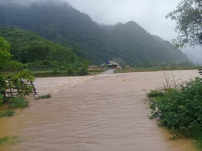 Lũ quét, sạt lở đất và ngập úng trên diện rộng ở Nghệ An ảnh 5