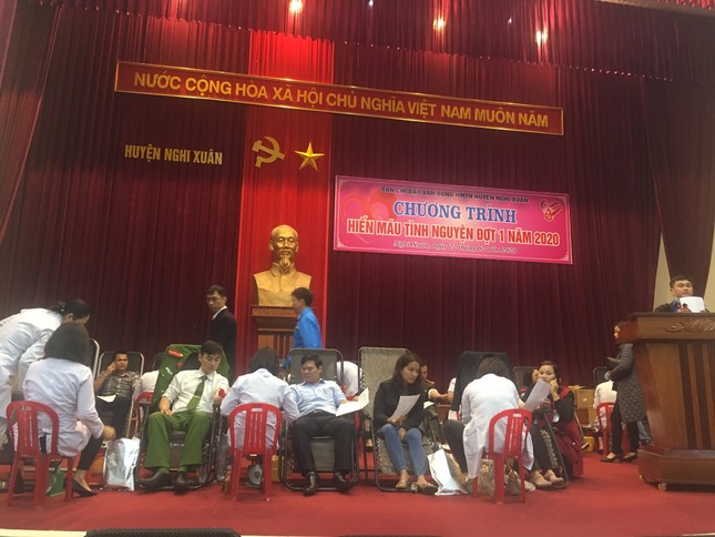 Sôi nổi ngày hội 'Giọt máu hồng tình nguyện' năm 2020 ảnh 1