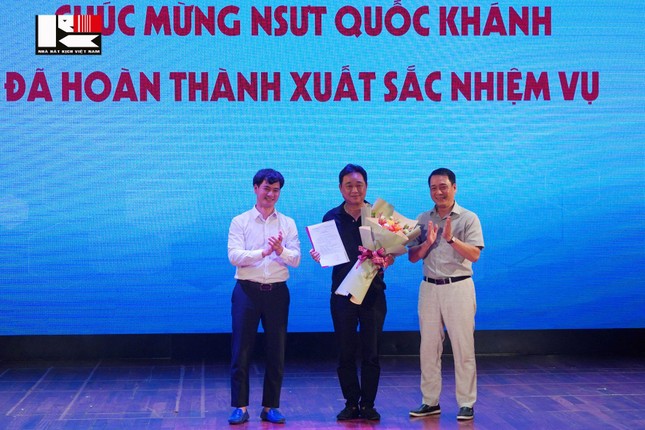 NSƯT Quốc Khánh nghỉ hưu sau 44 năm ảnh 1