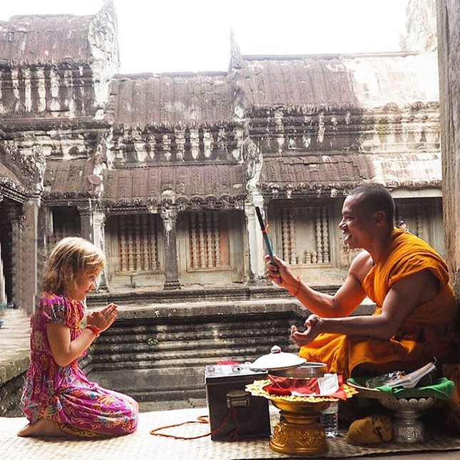 Bà mẹ nghỉ việc đưa con gái 6 tuổi du lịch khắp thế giới ảnh 10