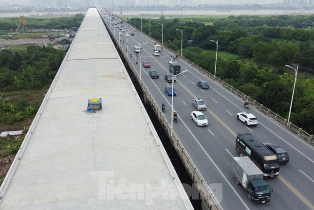 Cầu Vĩnh Tuy khớp nối thế nào với đường trên cao Vành đai 2 sắp thông xe? ảnh 4