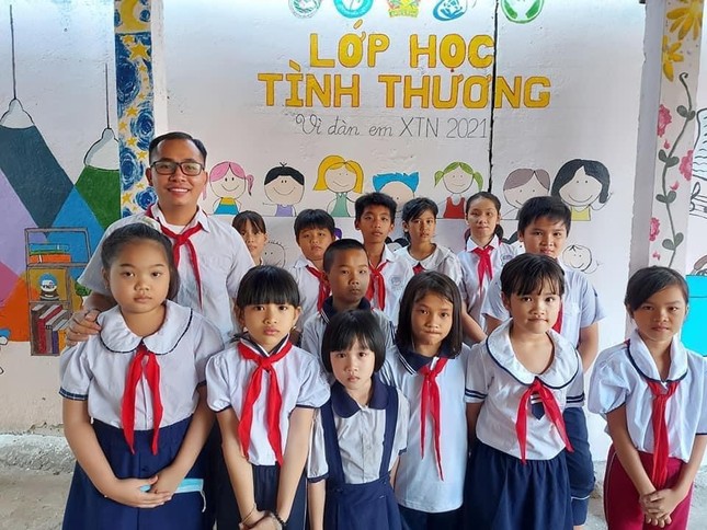 Lớp học ‘0 đồng’ của thầy giáo trẻ Thiện Thành ảnh 3