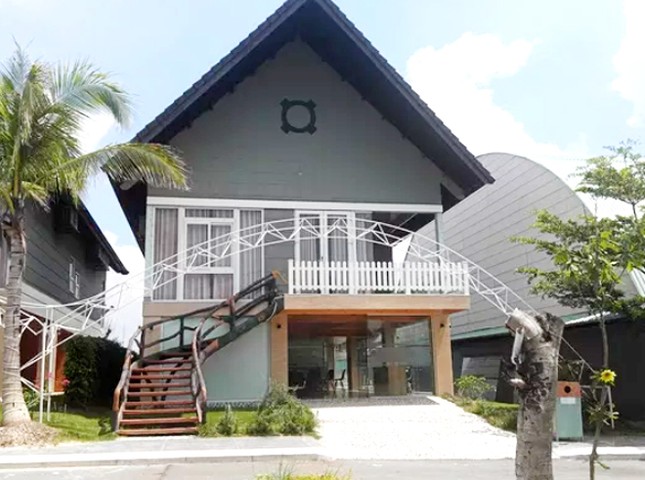 Ai đã đặt phòng resort cho nhóm nghi can giết người bỏ xác vào bê tông? ảnh 1