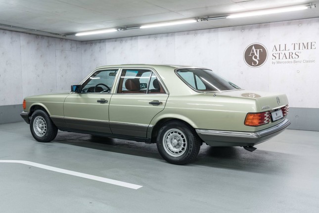 Mercedes-Benz S-Class 37 năm tuổi được định giá hơn 1,2 tỷ đồng ảnh 1