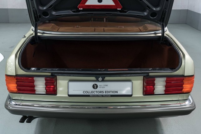 Mercedes-Benz S-Class 37 năm tuổi được định giá hơn 1,2 tỷ đồng ảnh 7