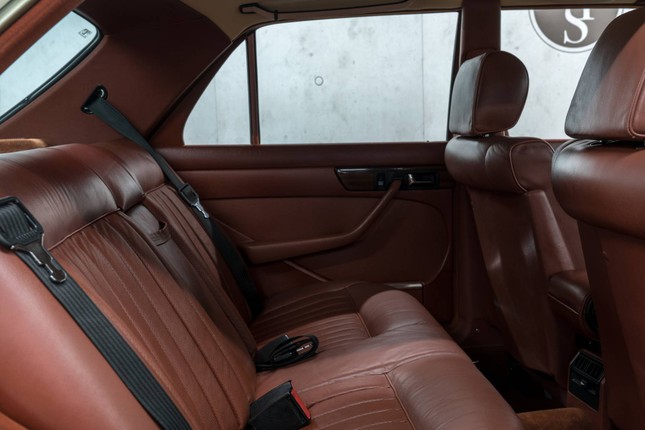 Mercedes-Benz S-Class 37 năm tuổi được định giá hơn 1,2 tỷ đồng ảnh 10