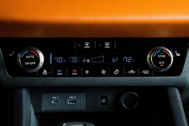 Mitsubishi Outlander thế hệ mới chính thức trình làng ảnh 17