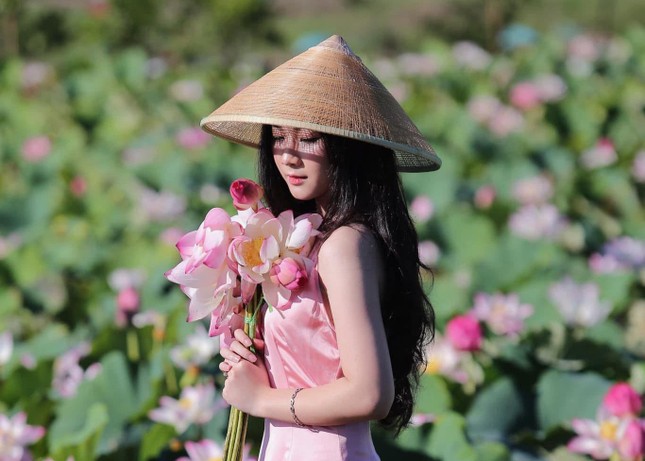 Á khôi sinh viên Đại học Hải Phòng ước mơ trở thành phiên dịch viên ảnh 7