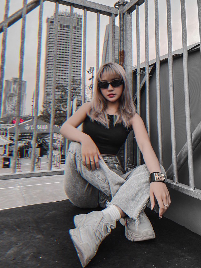 Nữ MC có nụ cười đẹp đam mê chơi Cờ vua ảnh 7