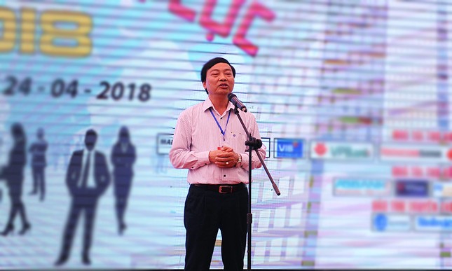 Nhiều cơ hội việc làm ngành tài chính ngân hàng cho giới trẻ ảnh 1