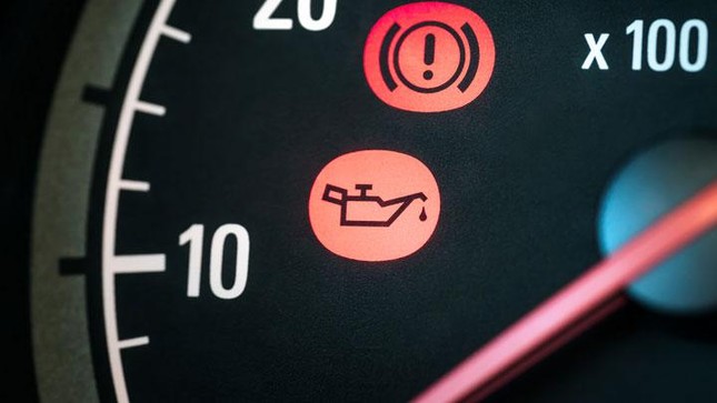 Những dấu hiệu cho thấy ô tô cần thay dầu ảnh 4