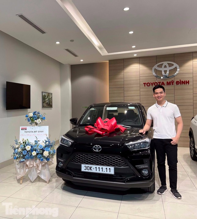 Rao bán Toyota Raize hàng lướt biển ngũ quý ở Hà Nội ảnh 1