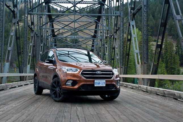 Ưu và nhược điểm của Ford Escape 2018 ảnh 2