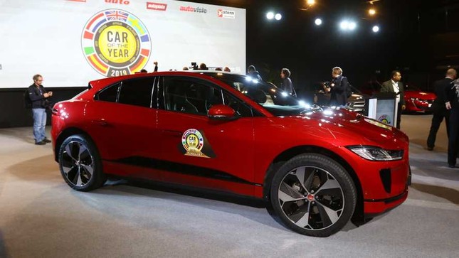 Lộ diện Mẫu xe châu Âu của năm 2019 trước thềm Geneva Motor Show ảnh 2
