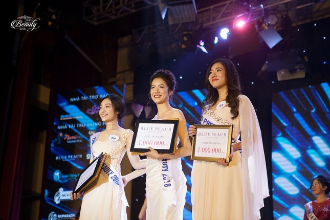 MC Phan Anh và 'bà trùm hoa hậu' ngồi ghế nóng Miss Báo chí ảnh 9